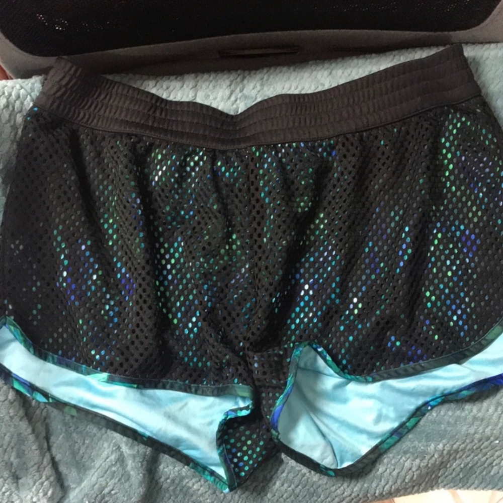 Athletic shorts